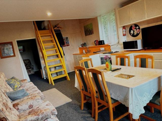 Country Retreat Apartman Cooks Beach Kültér fotó